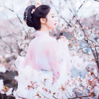 厙芯怡