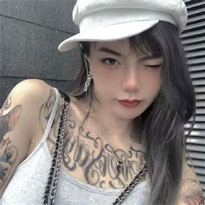 匡纖睿