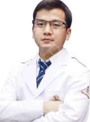 何德文