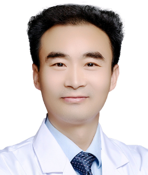 王新杰