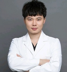 苗鑫