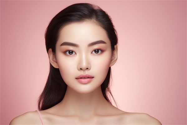 隆胸名醫(yī)曾昂資料及坐診醫(yī)院匯總對比