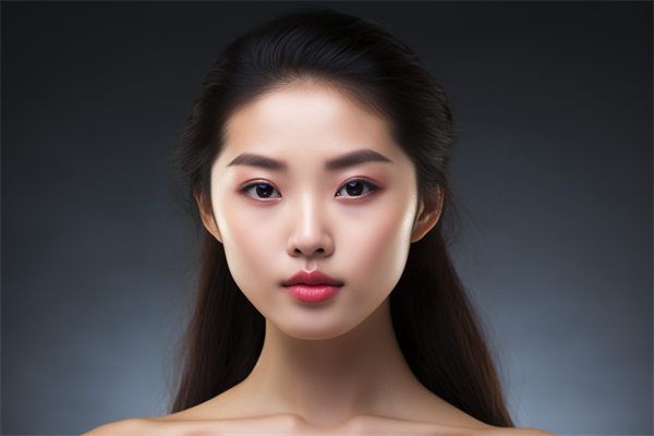 深圳隆胸手術(shù)費(fèi)用指南及推薦醫(yī)院盤點(diǎn)
