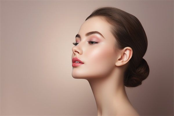 廣州荔醫(yī)整形美容醫(yī)院評(píng)價(jià)及雙眼皮案例分享