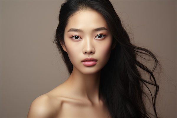 昆明抽脂醫(yī)生黃志鵬技術(shù)排名前十