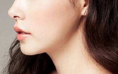 北京愛慕醫(yī)療美容吸脂取得怎樣的效果？哪些醫(yī)生在北京愛慕醫(yī)療坐診？手術(shù)費(fèi)用如何？