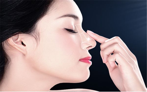 嘴巴凸出如何降低顏值？牙齒正畸改善側(cè)貌效果詳解！