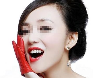 四川省人民醫(yī)院整形美容科主任醫(yī)師游曉波：你值得擁有完美身材的吸脂方法