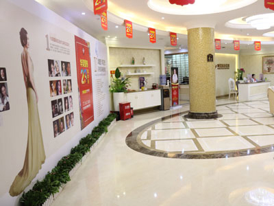 廈門華美整形美容醫(yī)院_大廳前臺