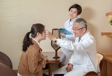 上海鉑詩(shī)玥醫(yī)療美容診所_醫(yī)生診療