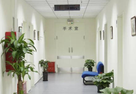 北京伊美爾健翔醫(yī)院_走廊
