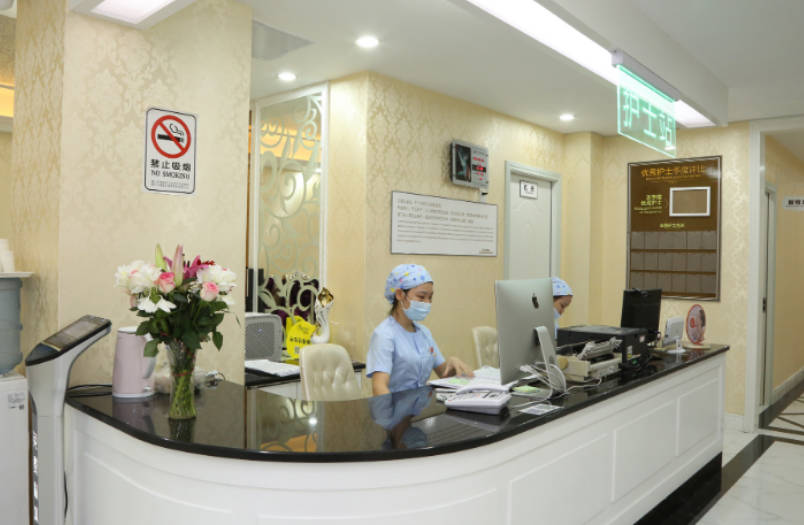 佛山市禪城區(qū)蘇李秀英醫(yī)院_護(hù)士站