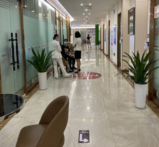 合肥新生植發(fā)醫(yī)院_走廊