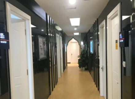 蘭州時光相伴整形美容醫(yī)院_走廊
