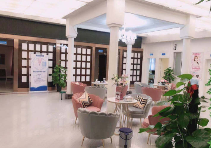 南寧云美整形醫(yī)療美容診所_大廳