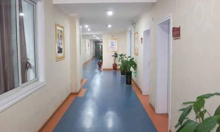 山東省立醫(yī)院整形外科_走廊