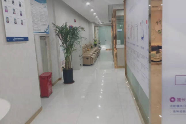 深圳羅文麗格醫(yī)療美容診所_走廊