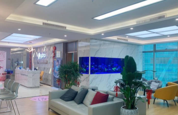 深圳盧迦諾醫(yī)療美容診所_大廳