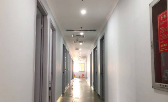 深圳明萊醫(yī)療美容診所_走廊