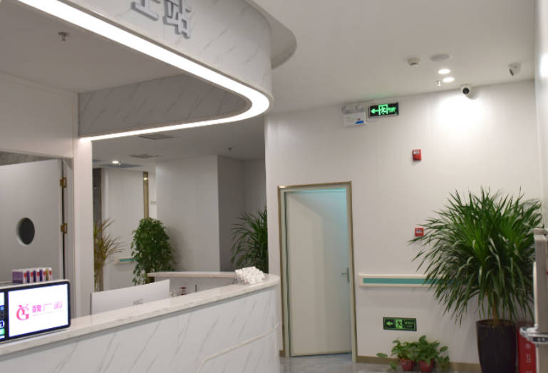 鄭州廣運(yùn)醫(yī)療美容門診部_護(hù)士站