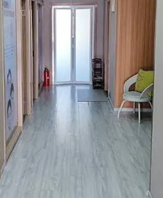 天津中月鴻醫(yī)療美容門診部_走廊