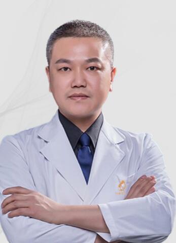 薛艷峰