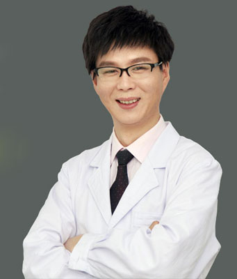 劉強(qiáng)