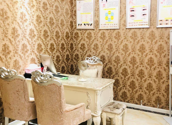 涼山藝佳美醫(yī)療美容診所_咨詢室