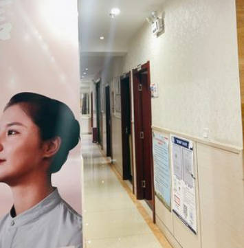 玉溪曹汝智醫(yī)療美容診所_走廊