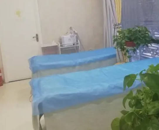 蘭州華年醫(yī)療美容診所_手術(shù)室