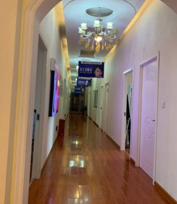 呼和浩特紫潔醫(yī)療美容診所_走廊