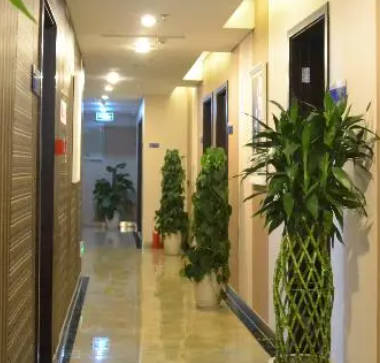 運城雅都美容整形門診部_走廊