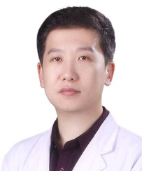 王銘