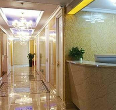南京逆時(shí)空醫(yī)療美容門診部_走廊