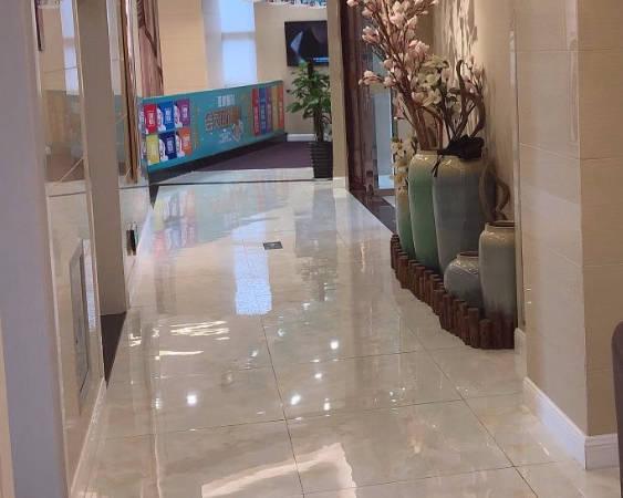 溫州上雅醫(yī)學(xué)美容門診部_走廊
