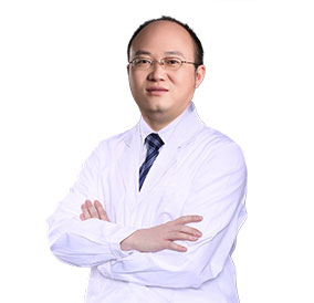 梁志偉
