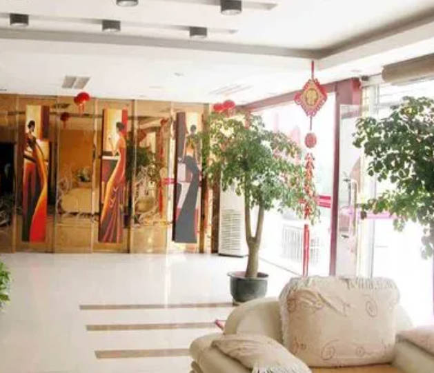 臺州新鳳凰醫(yī)療美容門診部_環(huán)境