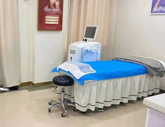 濟南悅薈麗格醫(yī)療美容門診部_手術室