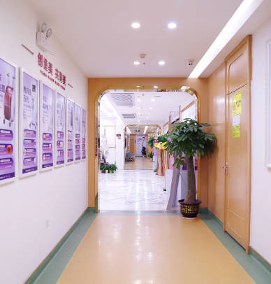 廣州美詩沁醫(yī)療美容門診部_走廊