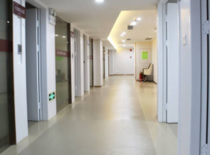 深圳伊斯佑醫(yī)療美容門診部_走廊
