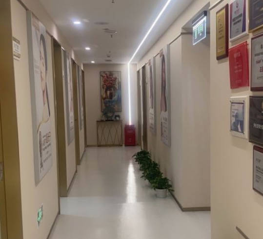 深圳美亞醫(yī)療美容診所_走廊