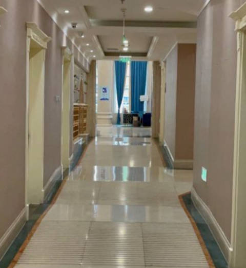 深圳瑞利醫(yī)療美容門診部_走廊