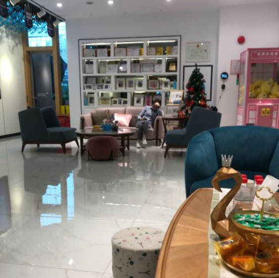深圳蘭茂梵美醫(yī)療美容診所_休息區(qū)