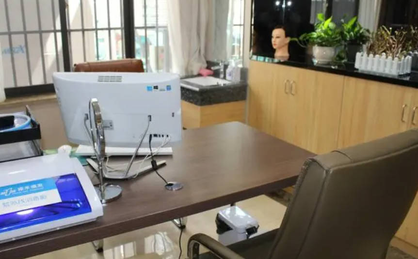 深圳雍禾既美醫(yī)療美容門診部_咨詢室 