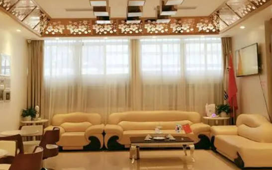 梅州施妤醫(yī)療美容門(mén)診部_休息區(qū)
