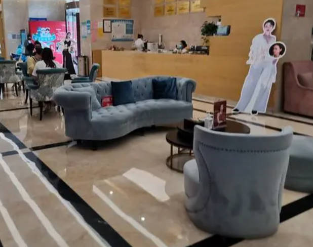 成都華顏美容醫(yī)院_休息區(qū)