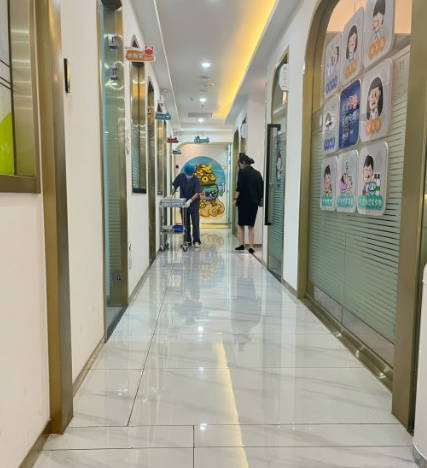 珠海海精靈齒科口腔門診部_走廊