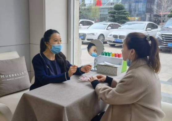 成都華爾倍麗醫(yī)療美容門診部_咨詢室
