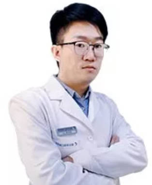 李榮鋆