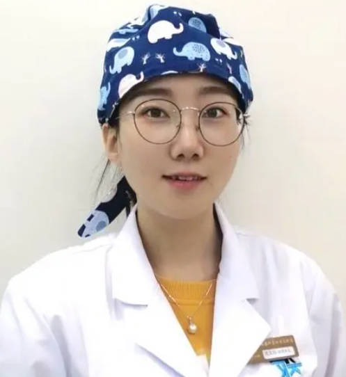賀東東